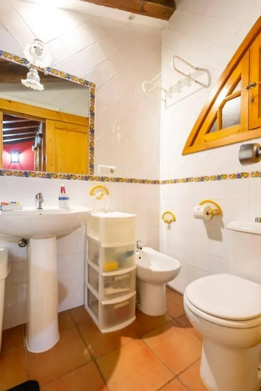 Homestay Old Cellar Surrounded By A 12Th Century Wall Parking Free Jerez de la Frontera