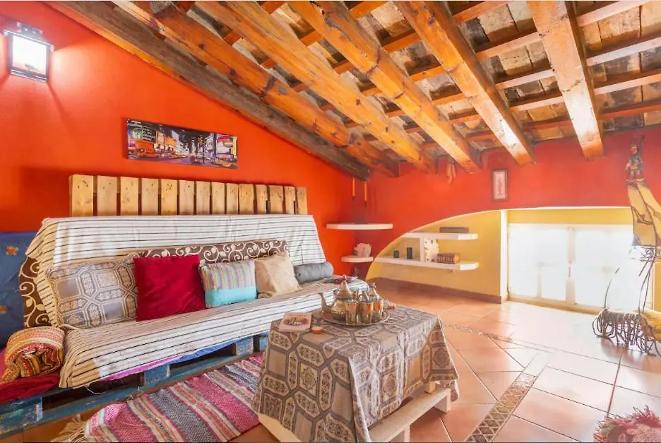 Old Cellar Surrounded By A 12Th Century Wall Parking Free Jerez de la Frontera Homestay