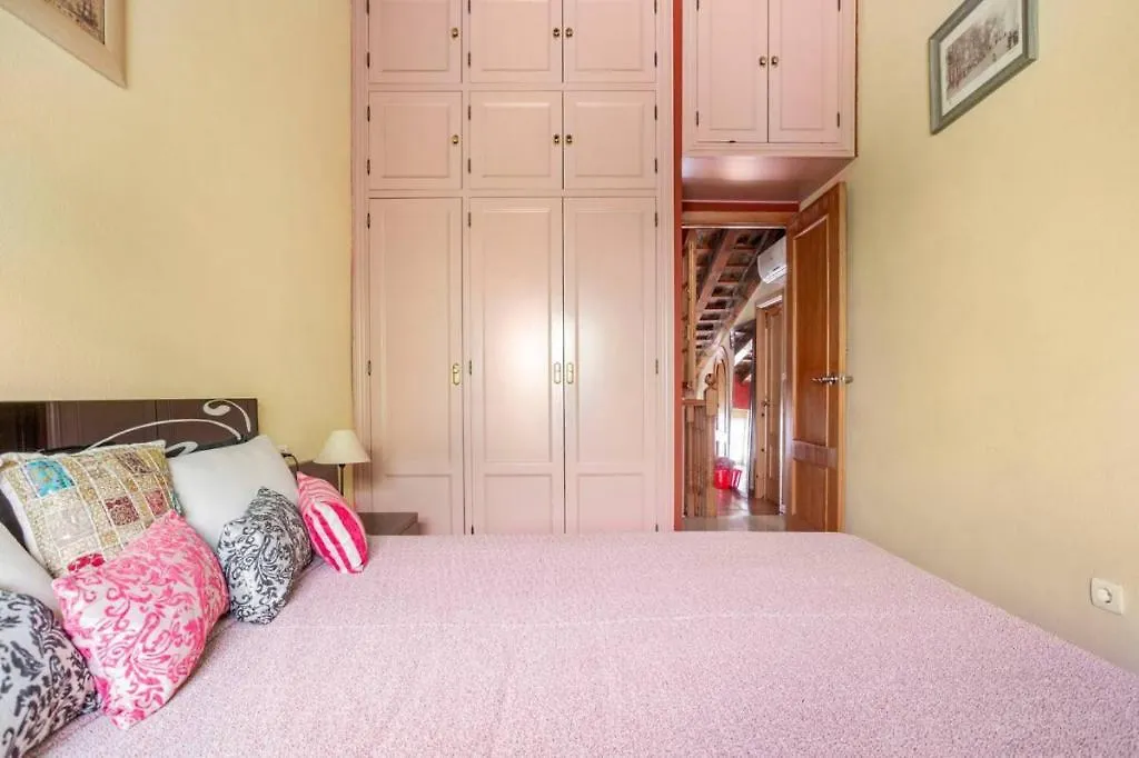 Homestay Old Cellar Surrounded By A 12Th Century Wall Parking Free Jerez de la Frontera